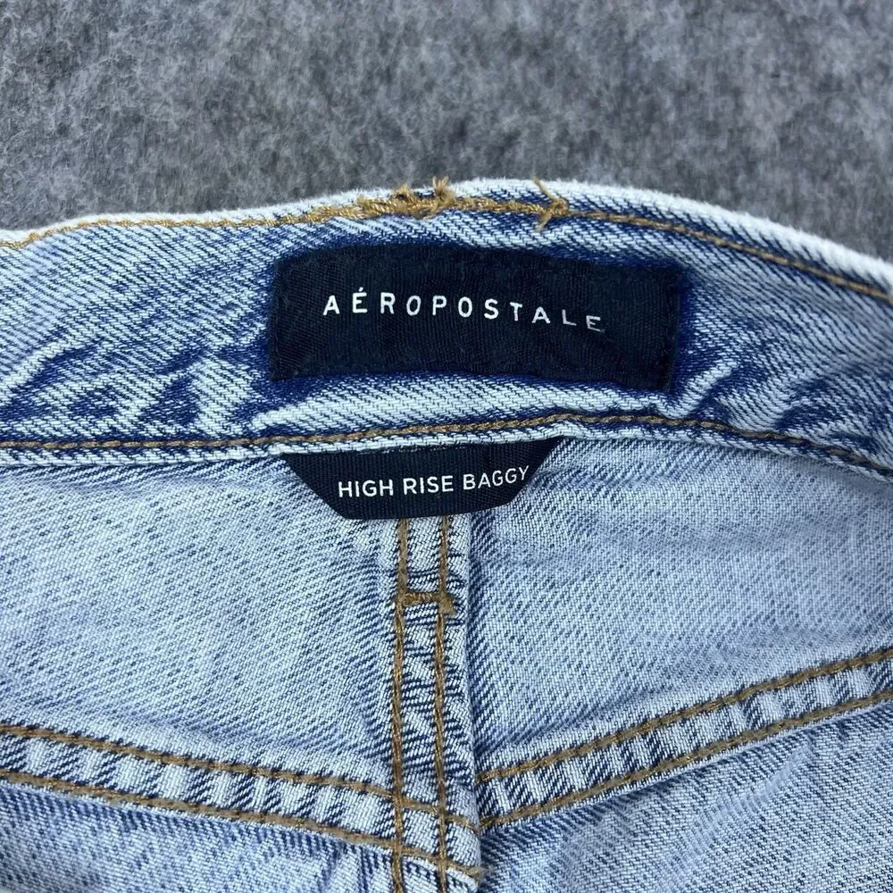 Aeropostale Women's High Rise Baggy Jeans Light Wash Denim Distressed Size 0 R